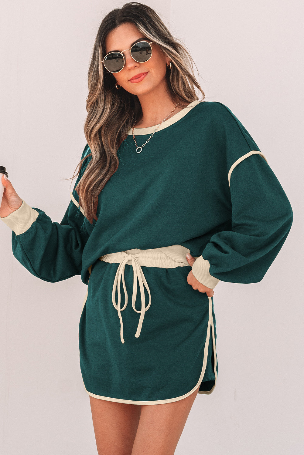 Violeta Loose Pullover and Lace-up Waist Skort Set