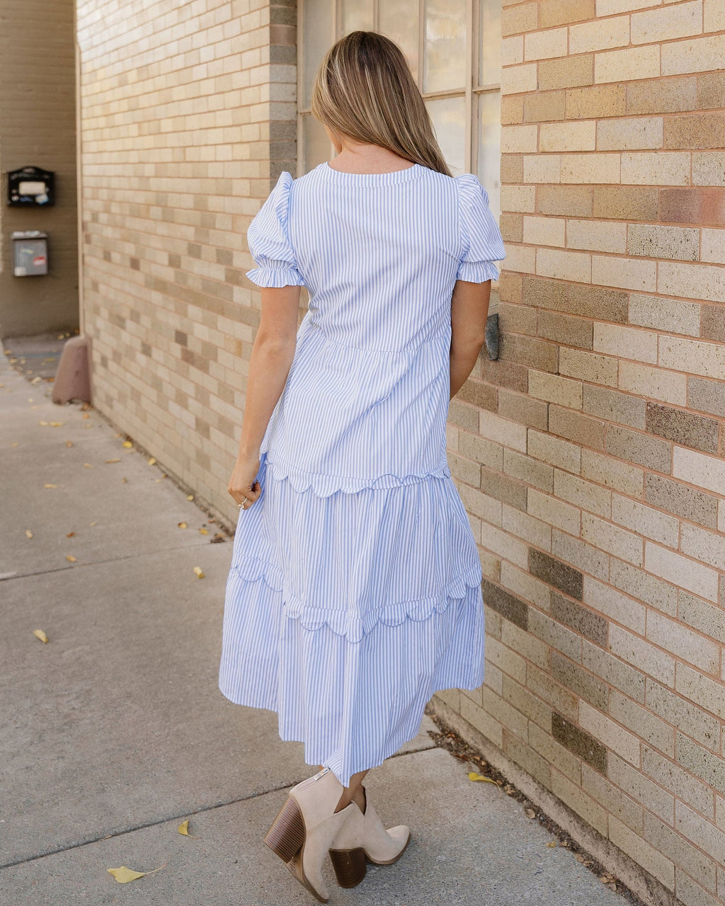 Kaeli Scallop Tiered Dress