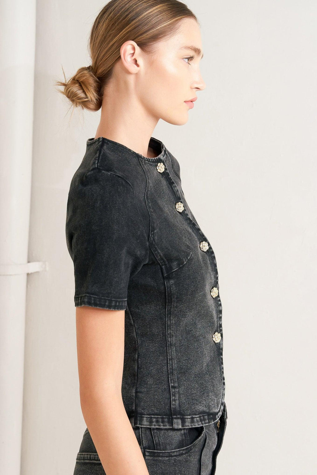 ELEGANT EVERYDAY LOOK SHIRT