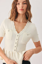 FROSTED CREAM POCKET-DETAIL SWEATER TOP