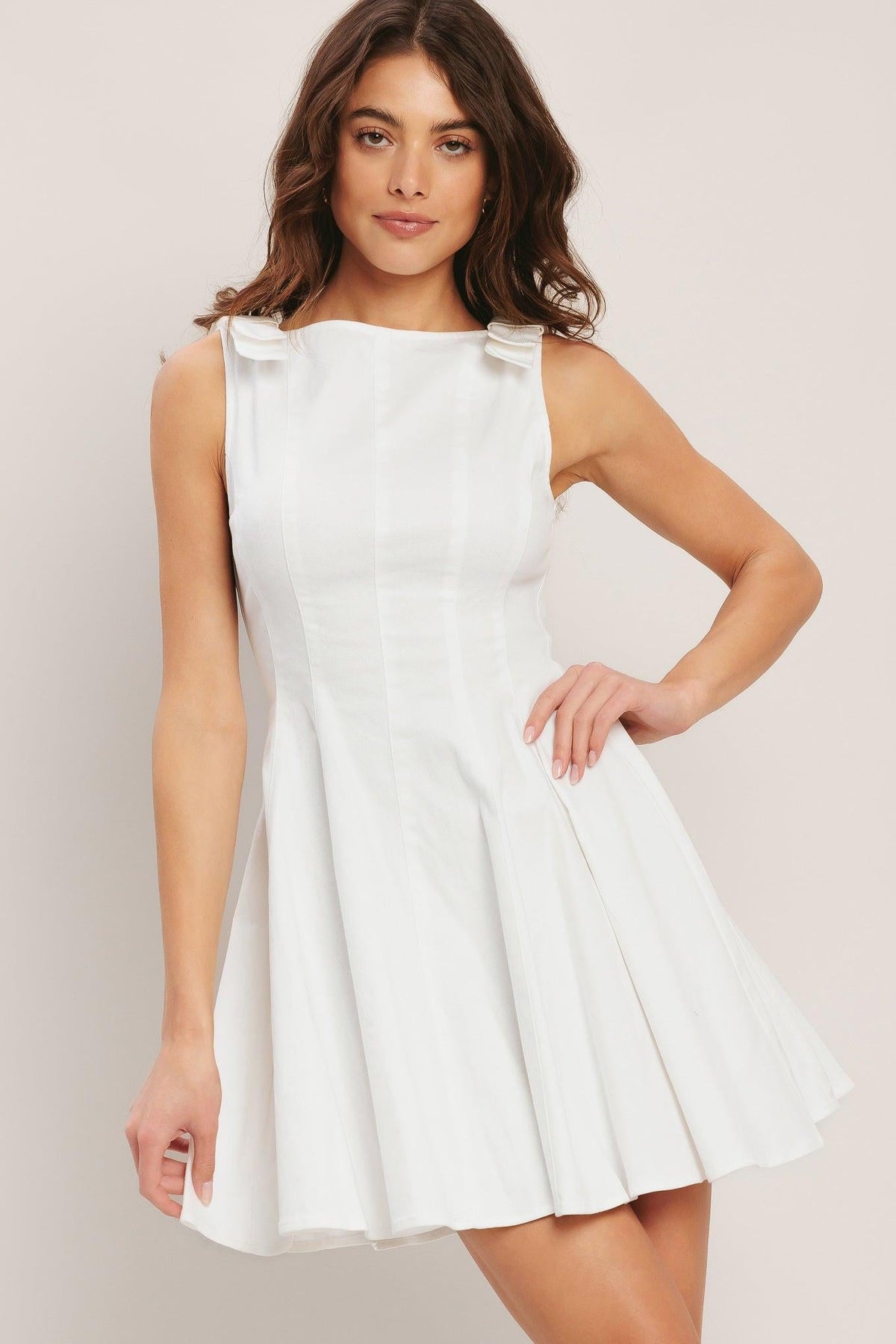 ELEGANT MOMENT WOVEN MINI DRESS