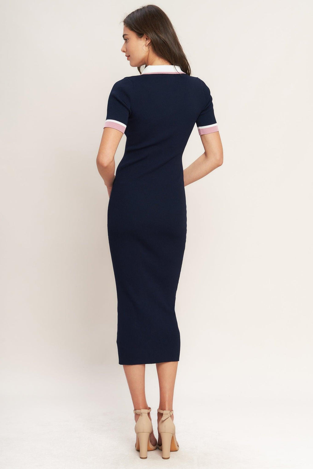 PICTURE READY SILHOUETTE KNIT MIDI DRESS